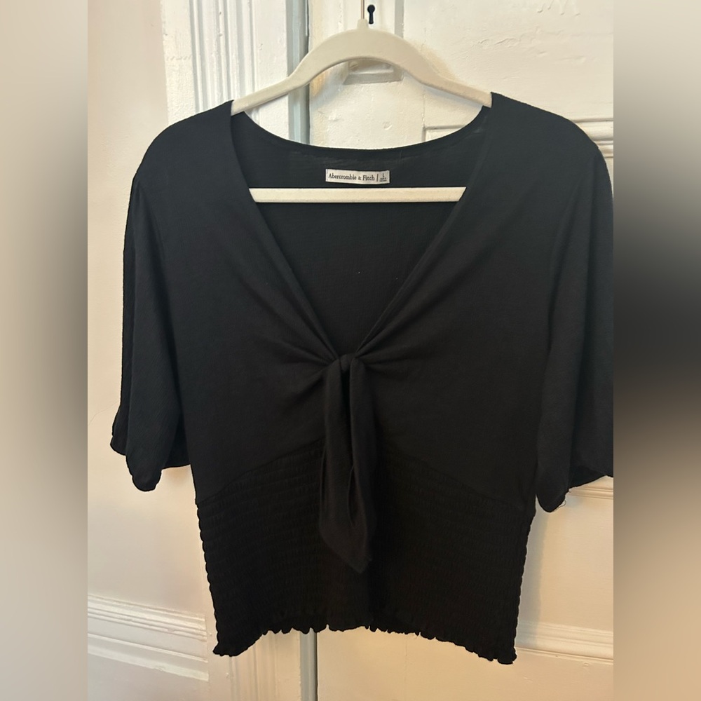 Abercrombie & Fitch Elegant Black Blouse